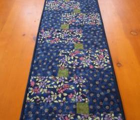 Quilted Table Runner, Flowers with Blue