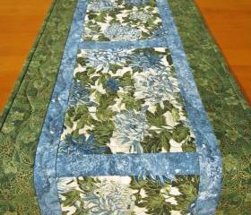 Quilted Table Runner, Patchwork Runner Blue Floral