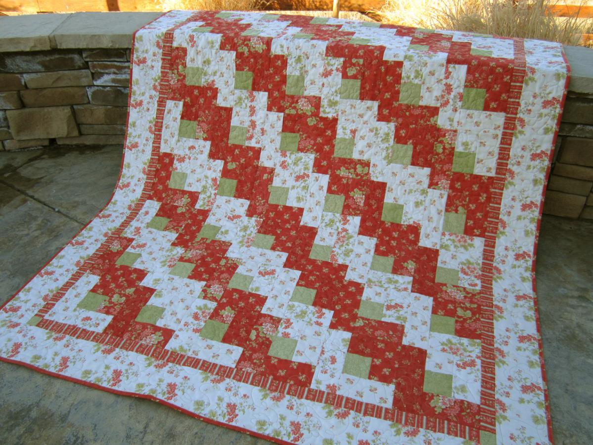 Handmade Quilt Floral Quilt, Lap Quilt, Patchwork Quilt on Luulla